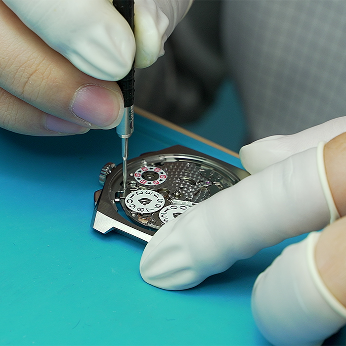 Sound Of Nature Big Date Rose Gold Hammer Chiming Limited Edition Automatic Watch